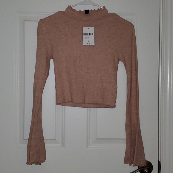 Crop top - Picture 1 of 5